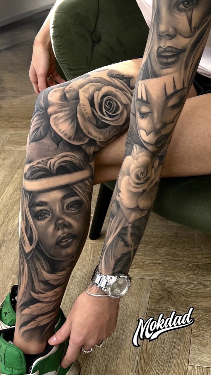 Twee sleeves met portretten en rozen, getatoeëerd door Haissam Mokdad