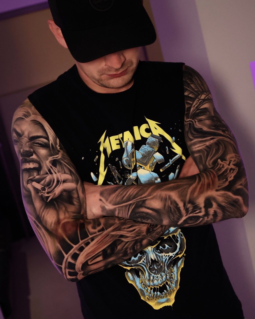 Twee volledige sleeves in Classic Black and Grey, getatoeëerd door Haissam Mokdad
